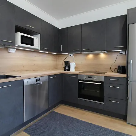 Spacious For 4 With Sauna *